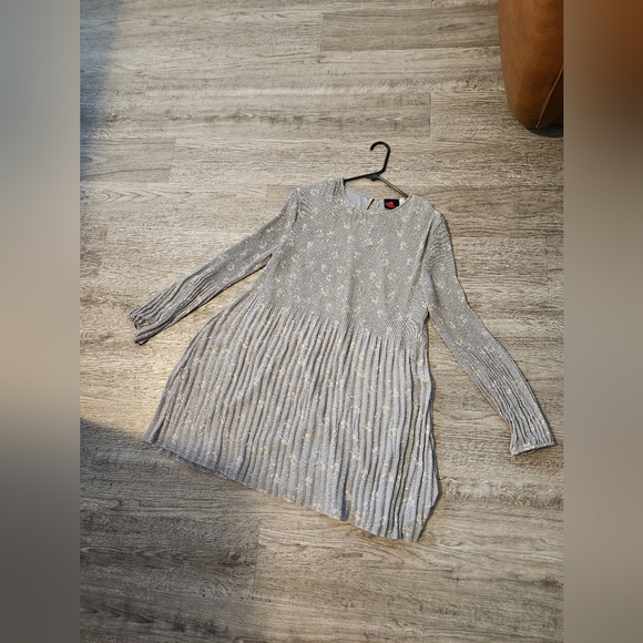 Pleated Dress - Picture 2 of 3